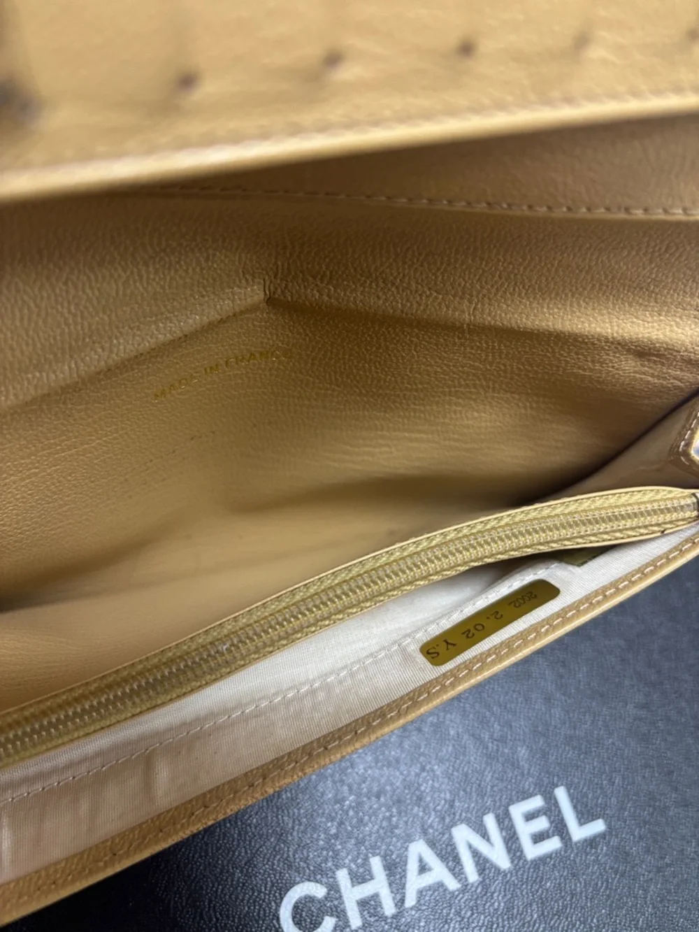 CHANEL Metallic Gold Caviar Leather Continental‎ Wallet